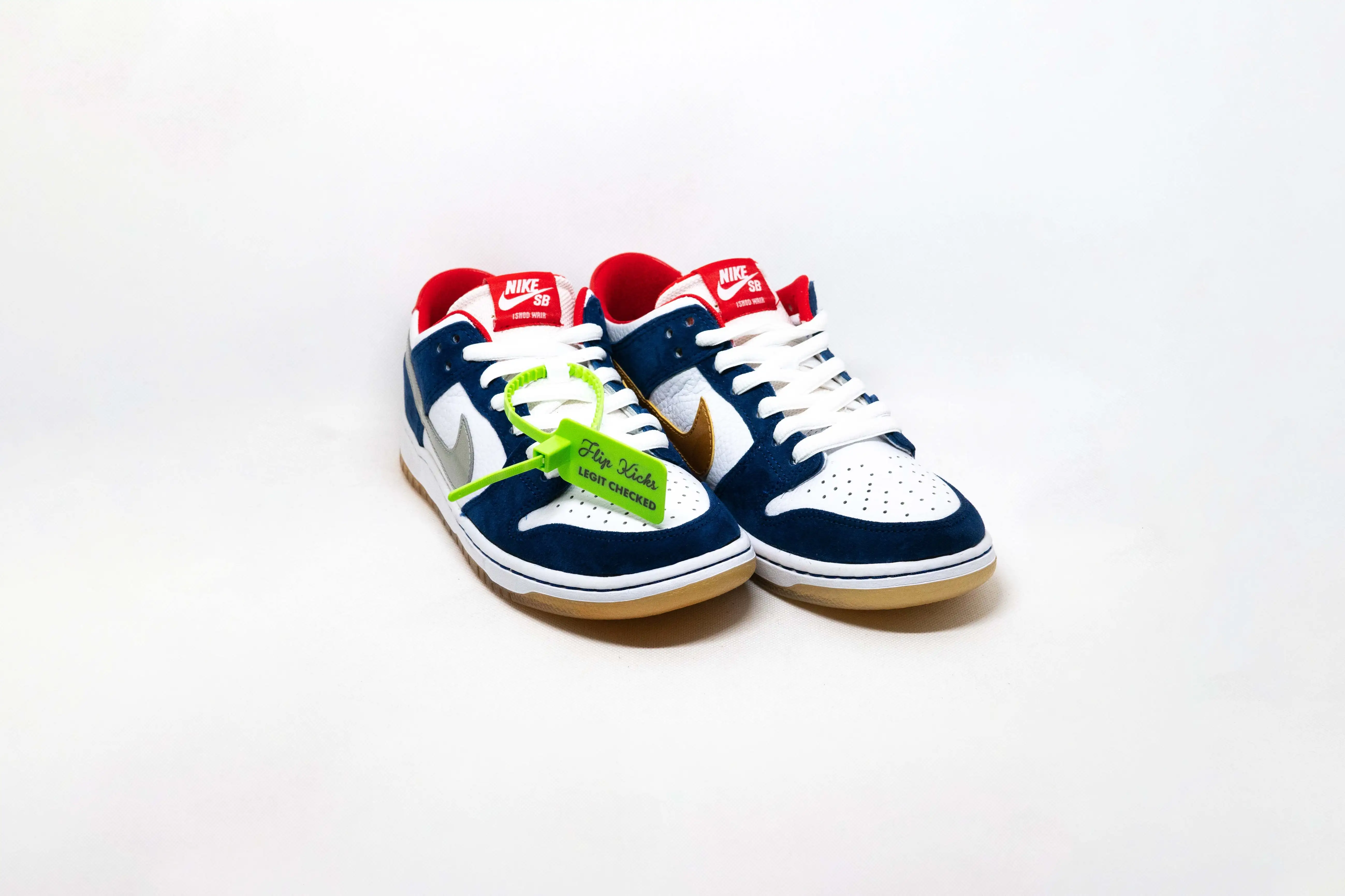 SB Dunk Low ISHOD WAIR BMW - Imagen 2