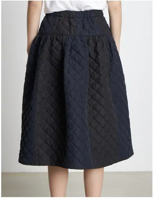 Falda midi acolchada stella nova