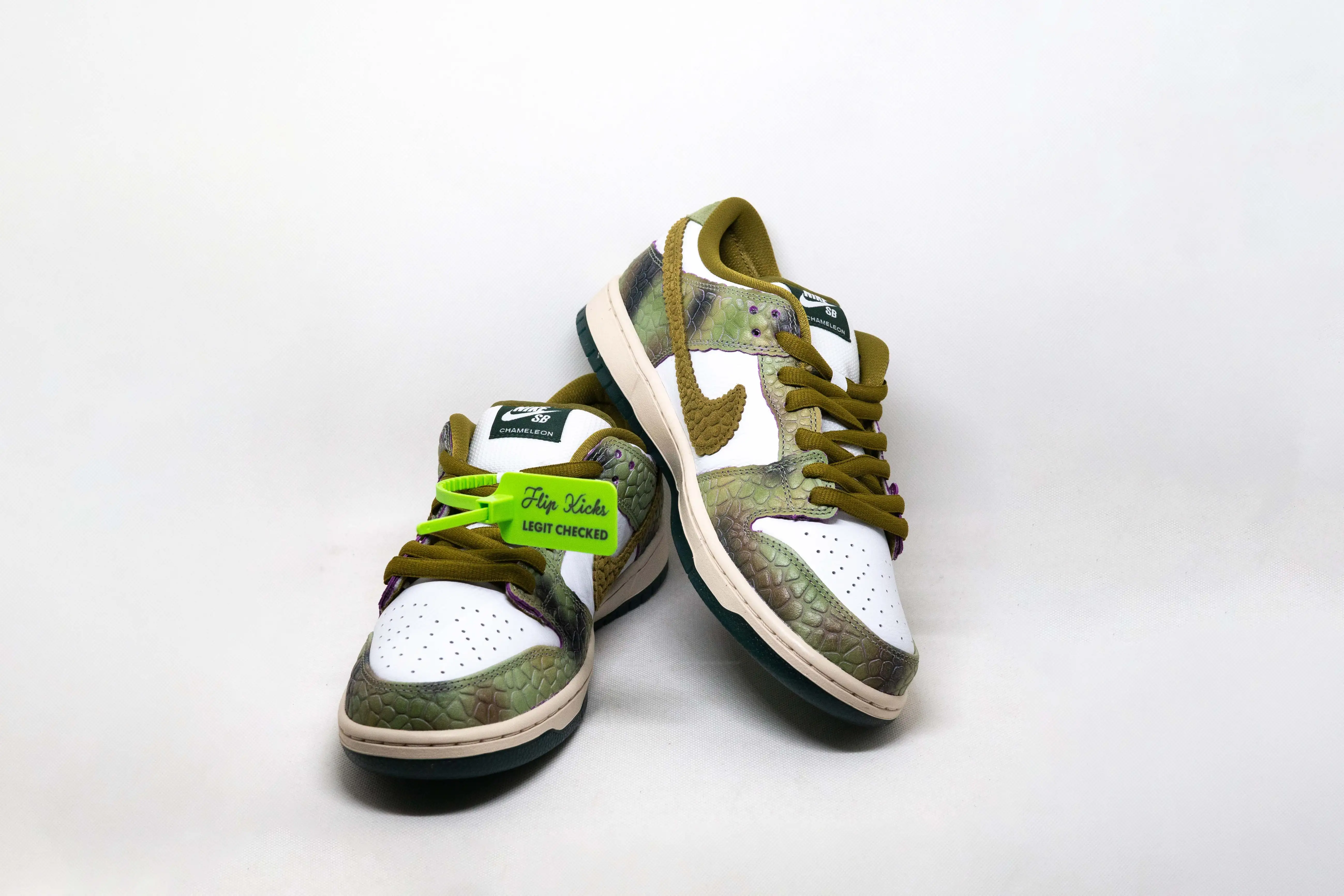 SB Dunk bajo ALEXIS SABLONE CHAMELEON - Imagen 3