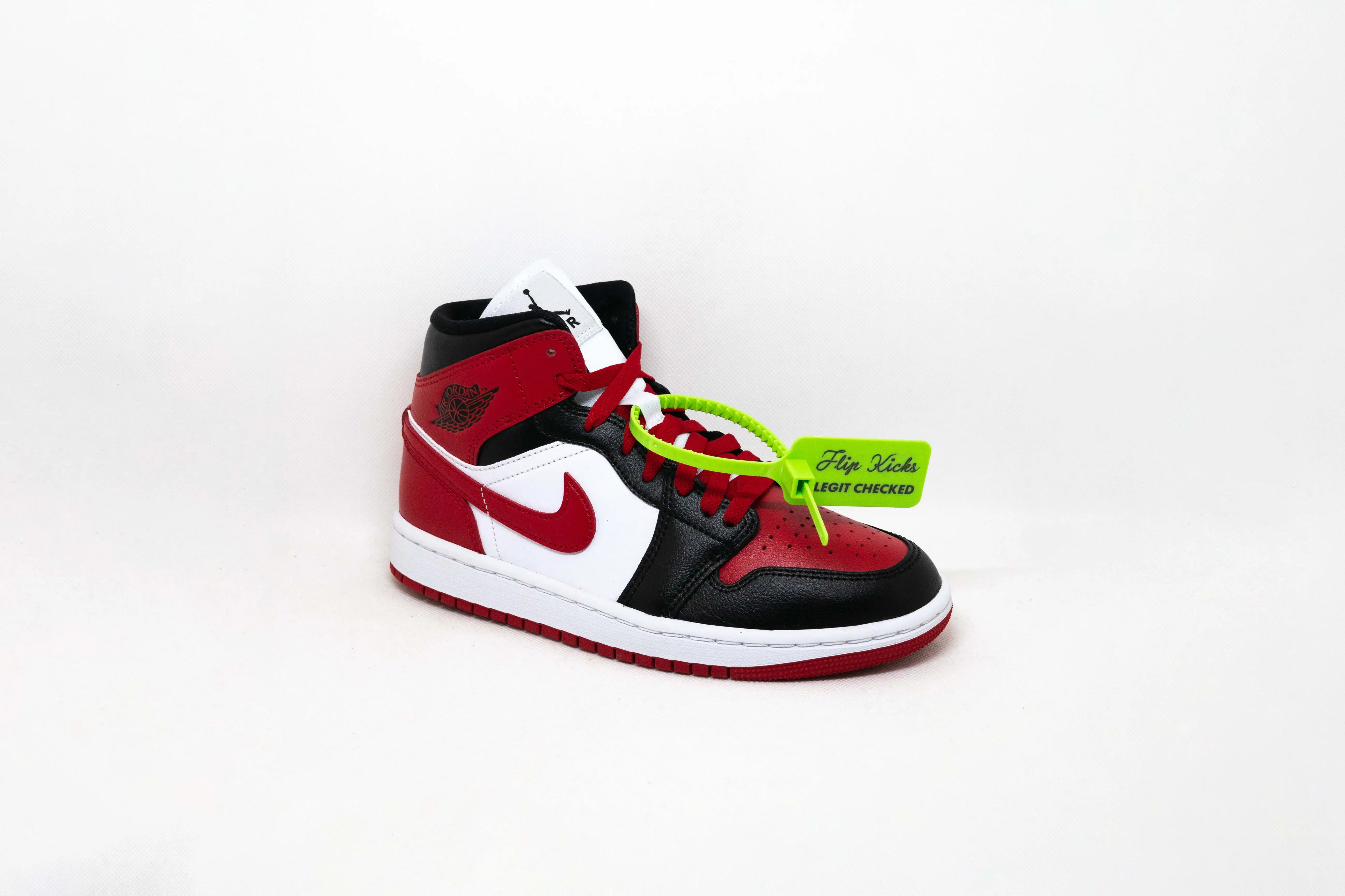 Jordan 1 Mid ALTERNATIVO BRED TOE W