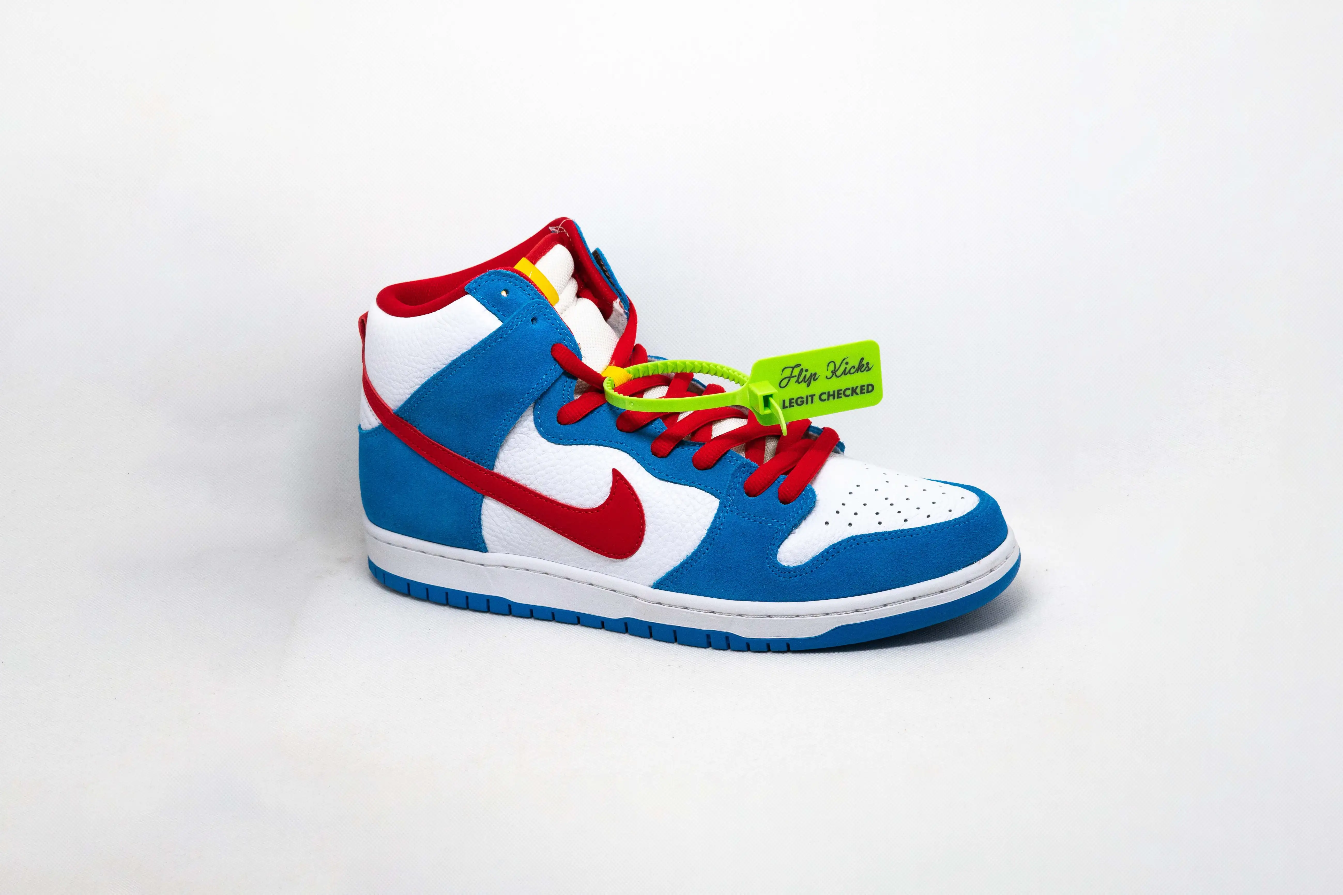SB Dunk Alto DORAEMON