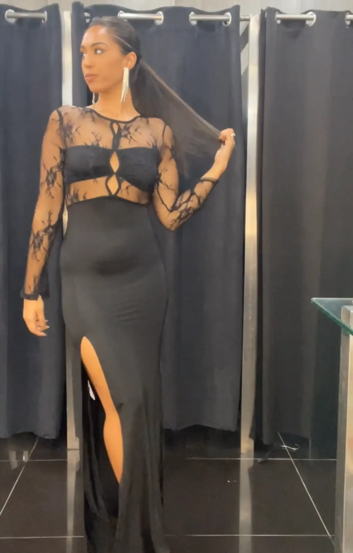 VESTIDO ENCAJE NEGRO - Imagen 2