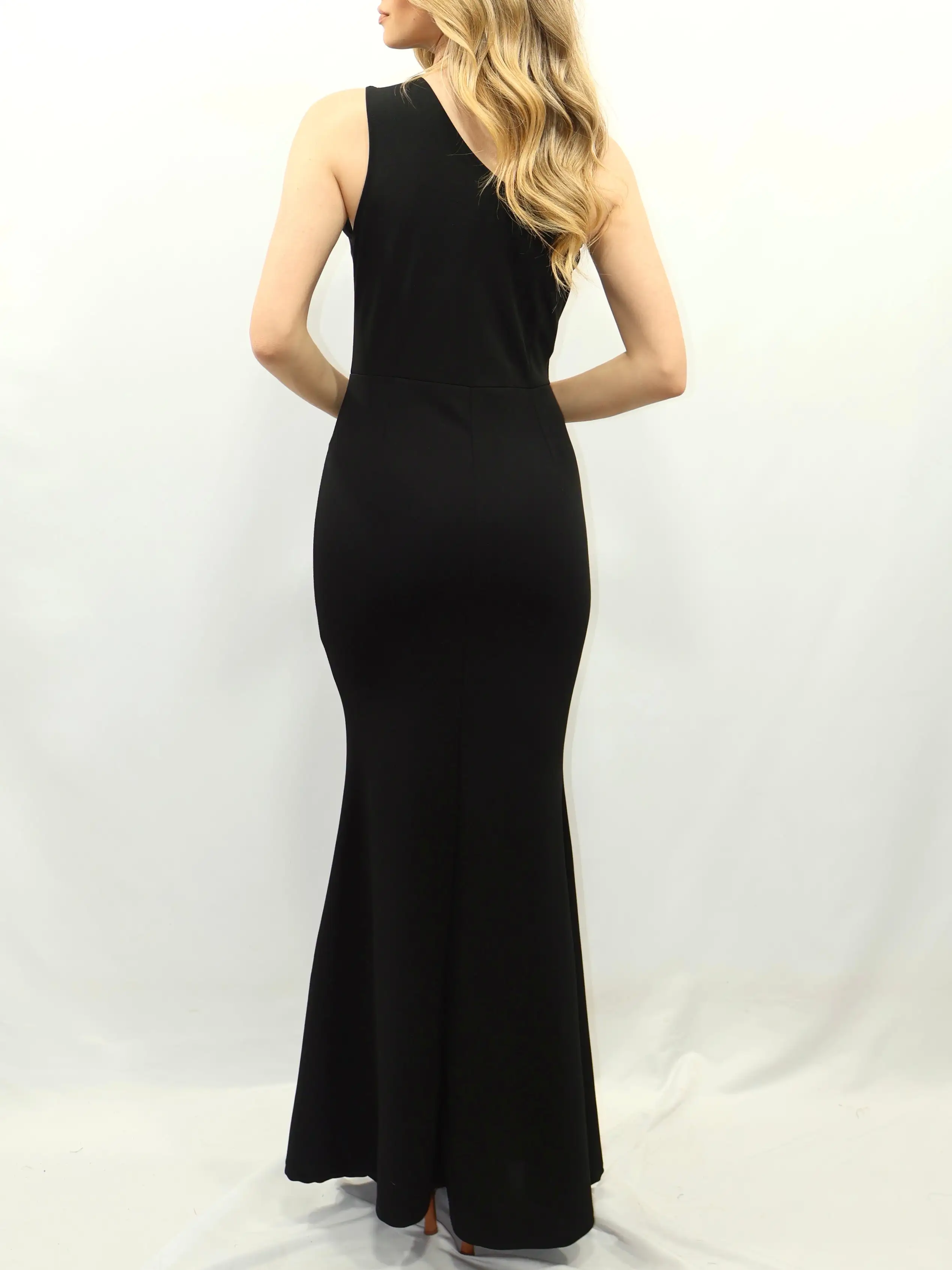 VESTIDO FLOR PECHO NEGRO - Imagen 3