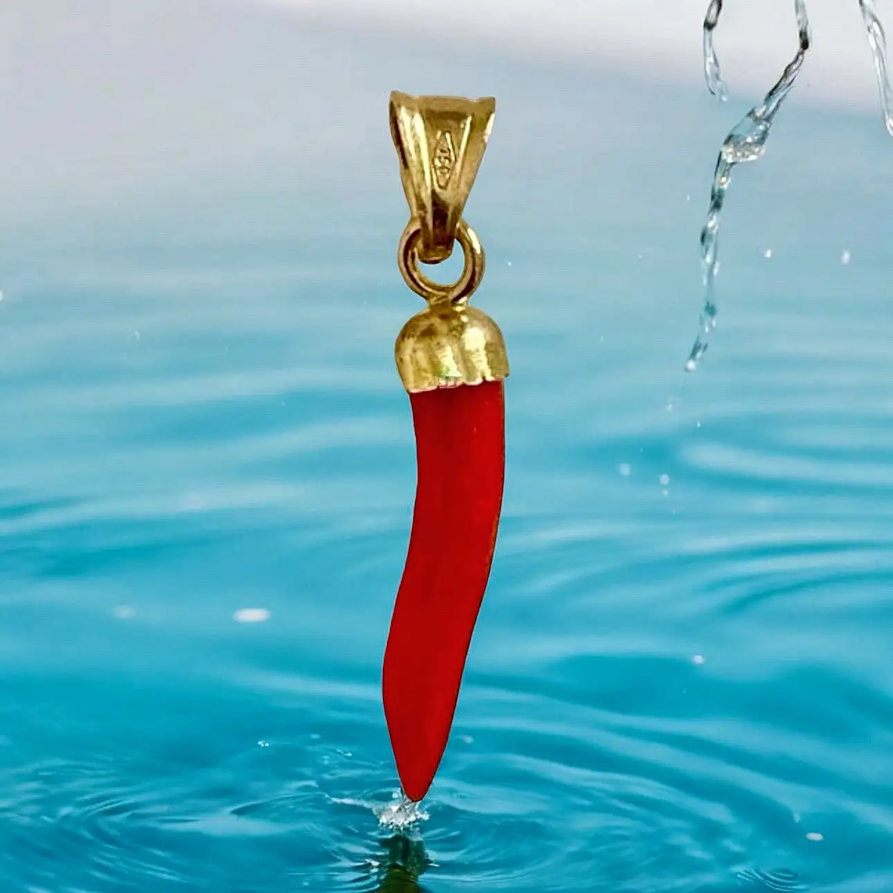 CORAL ROJO COLGANTE ORO 18k - Imagen 2