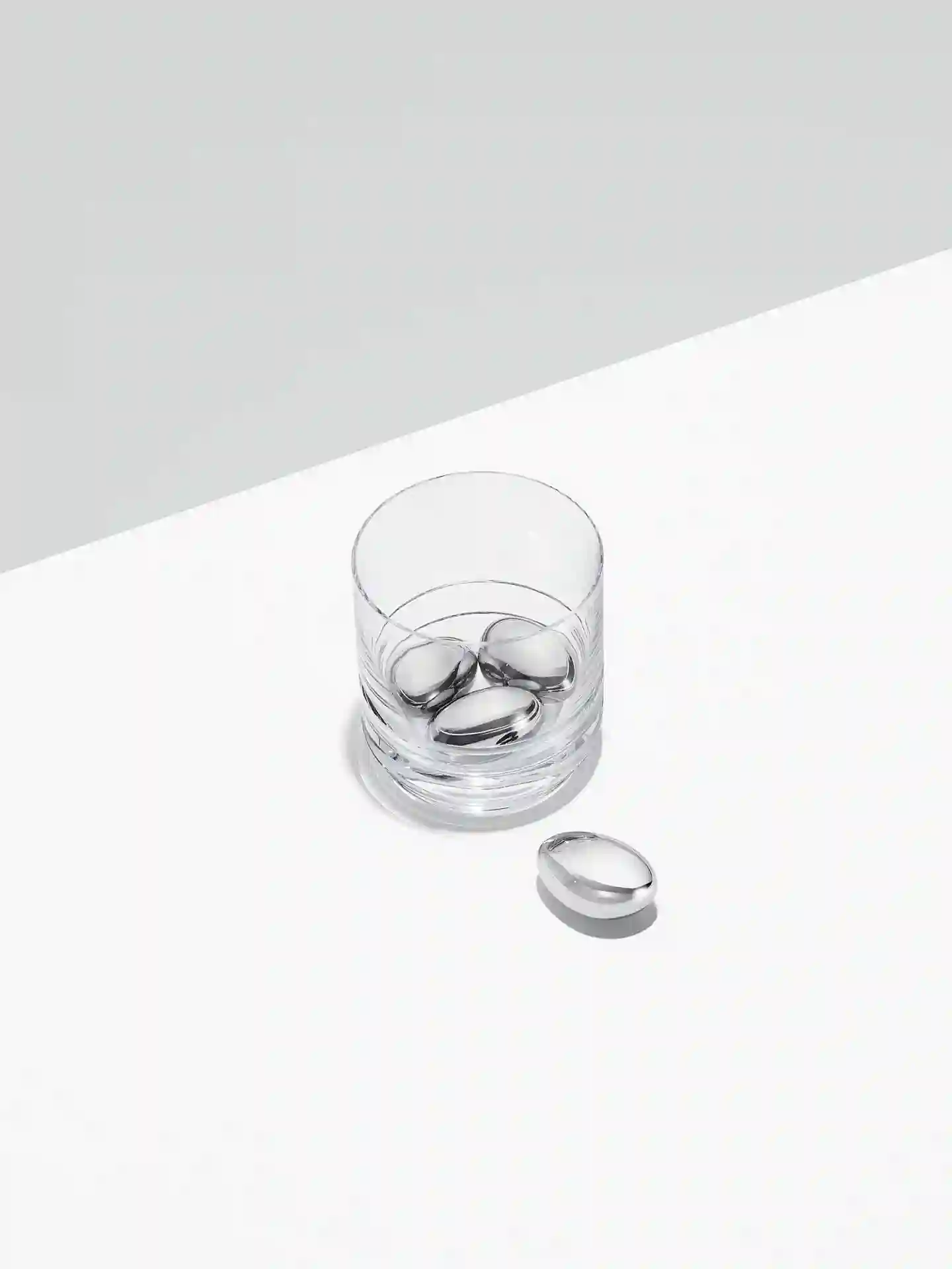 Ice cubes, stainless steel
