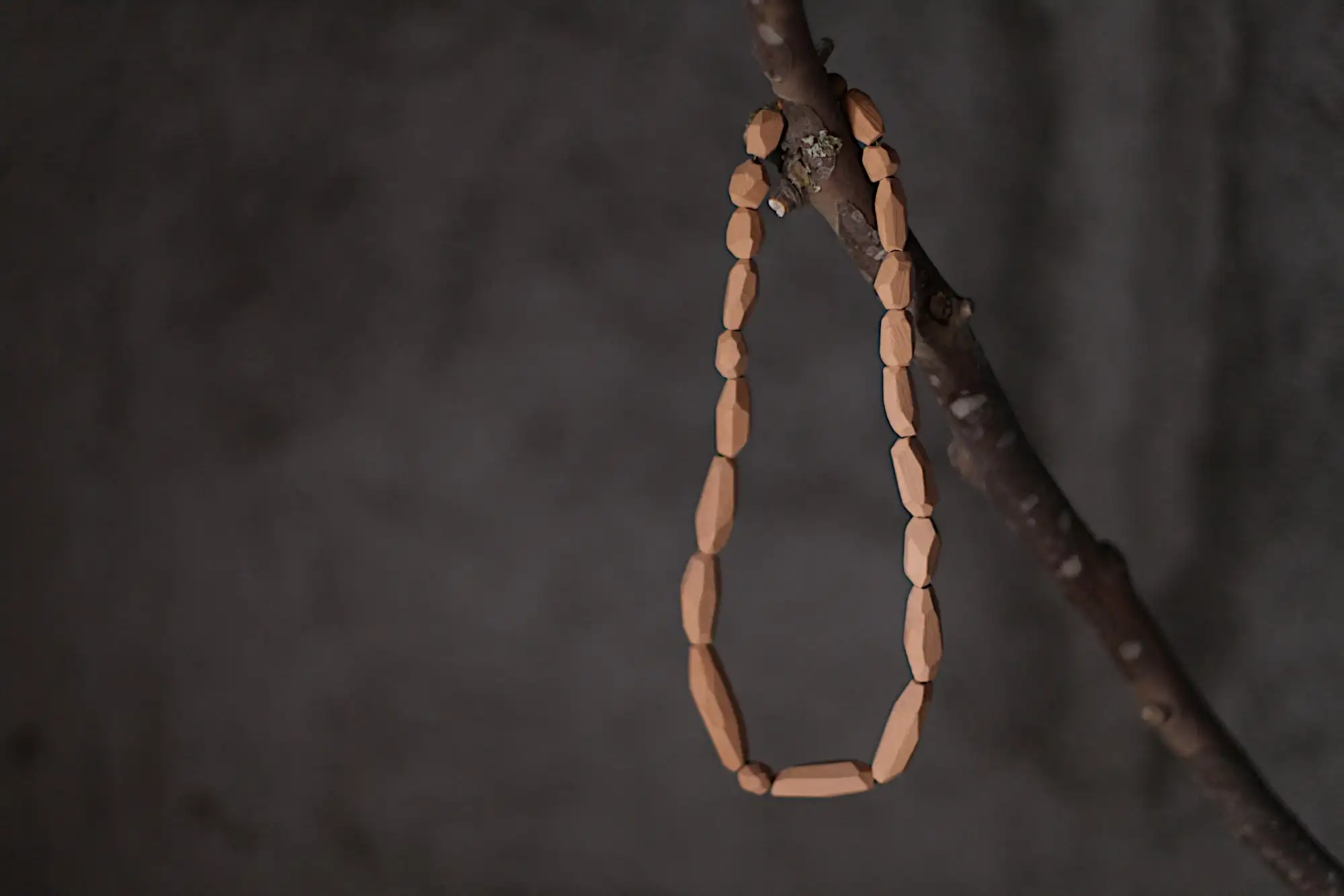 Collar de cerámica facetada - listo para enviar - OOAK - Imagen 2