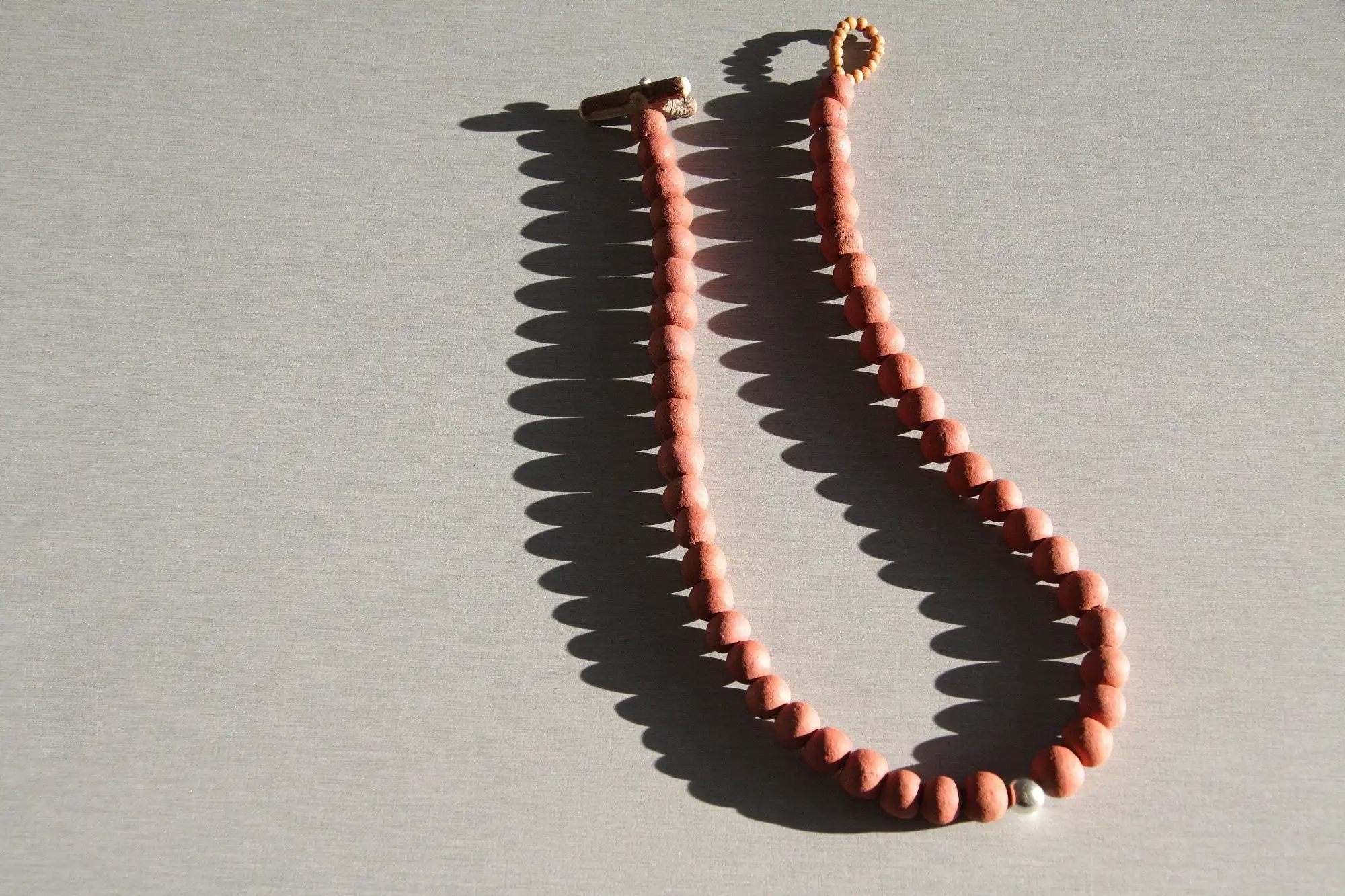 Soy - collar de cerámica con una sola cuenta de plata de ley - hecho por encargo - Imagen 6