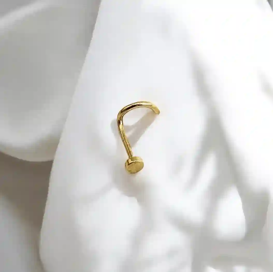 Nostril nariz dorado bola plana