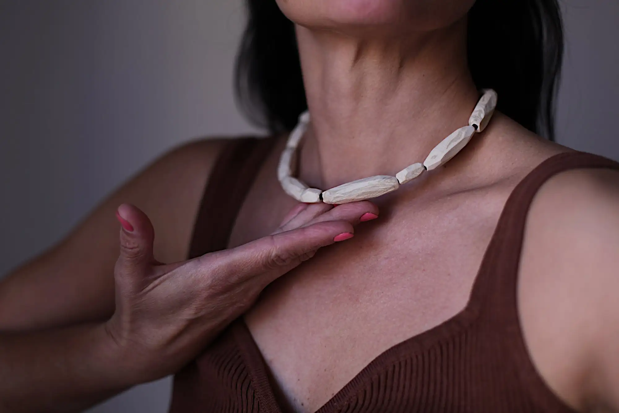 Collar de cerámica de gres jaspeado facetado - listo para enviar 45cm OOAK - Imagen 2