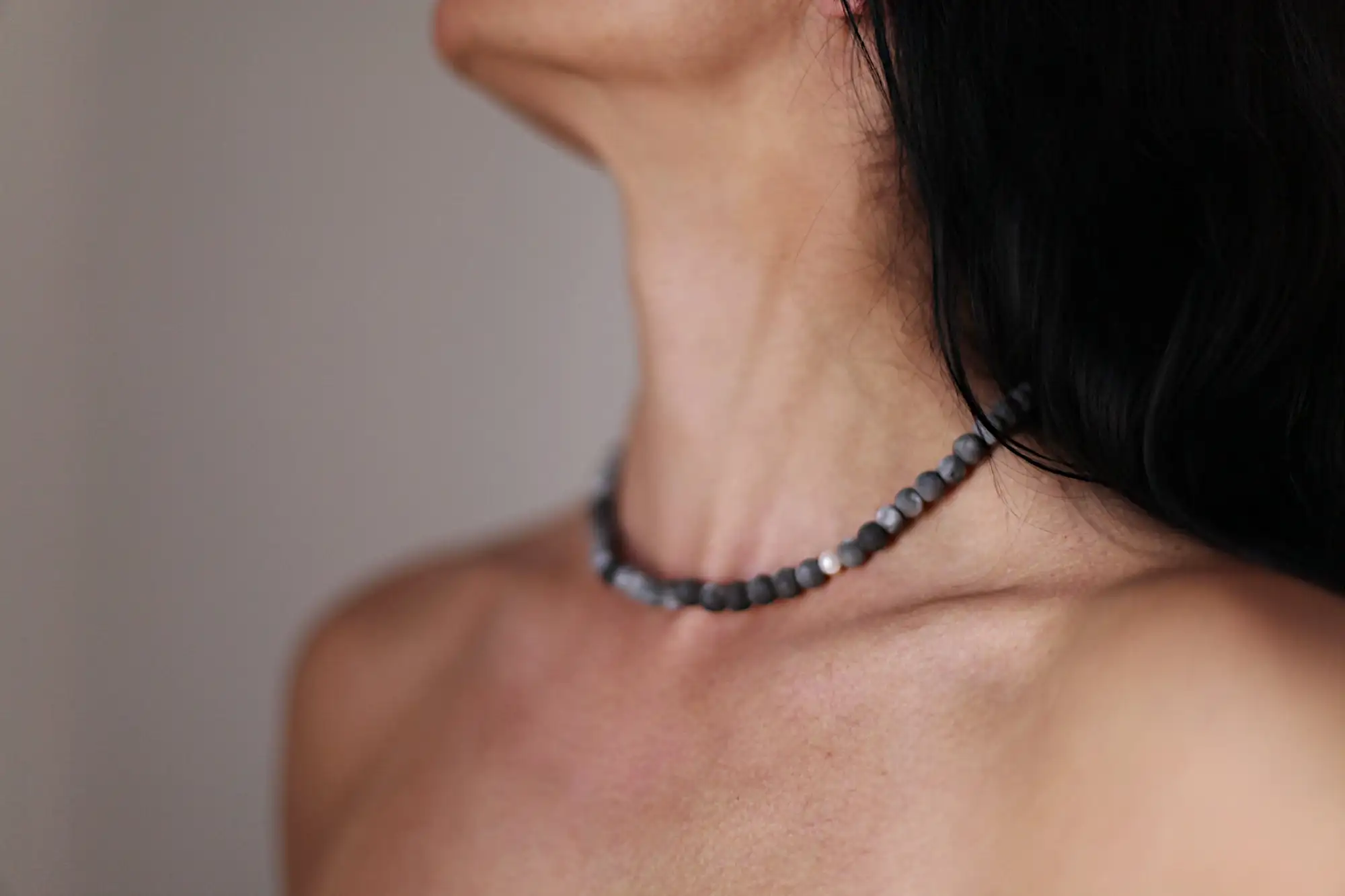 Llucia - Raised from ashes ceramic beaded necklace 42cm - Image 2