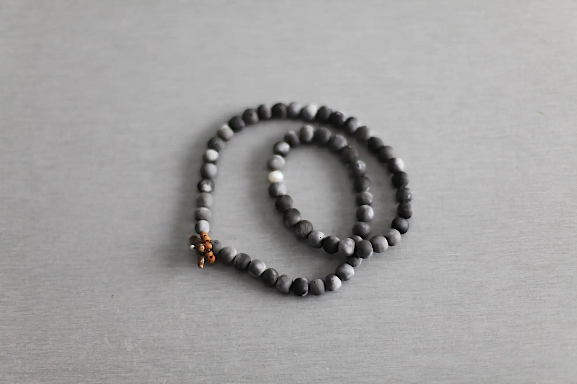 Llucia - Raised from ashes ceramic beaded necklace 42cm - Image 4