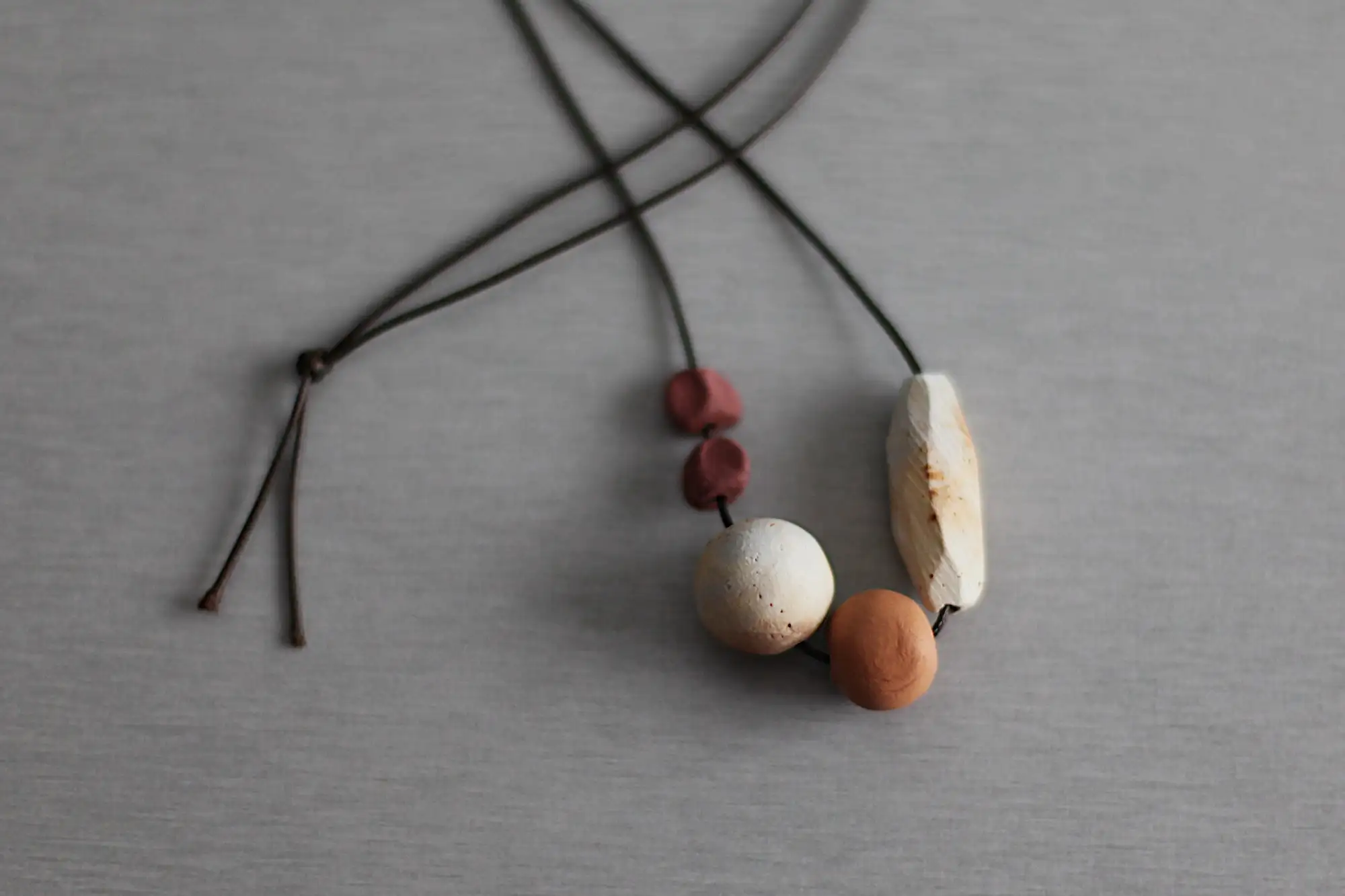 Emociones encontradas - Collar de cuentas de verano - listo para enviar
