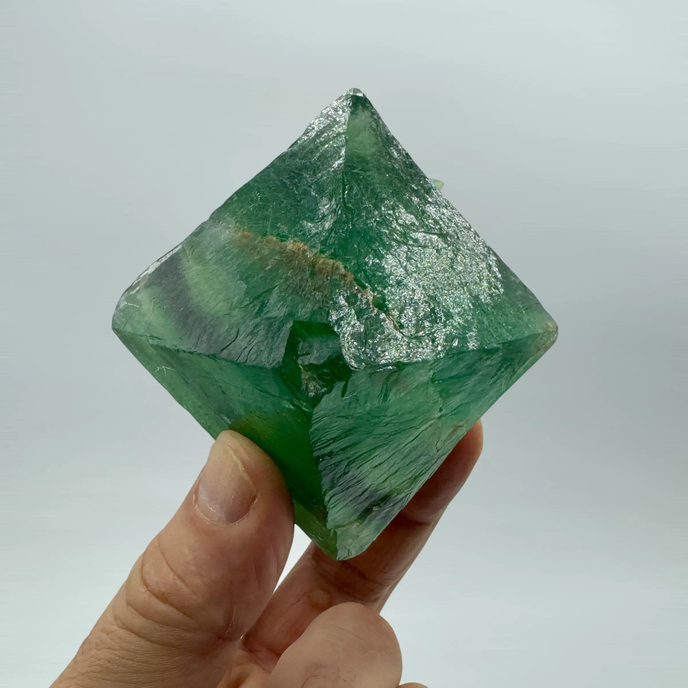 FLUORITA VERDE OCTAÉDRICA GIGANTE - Imagen 2