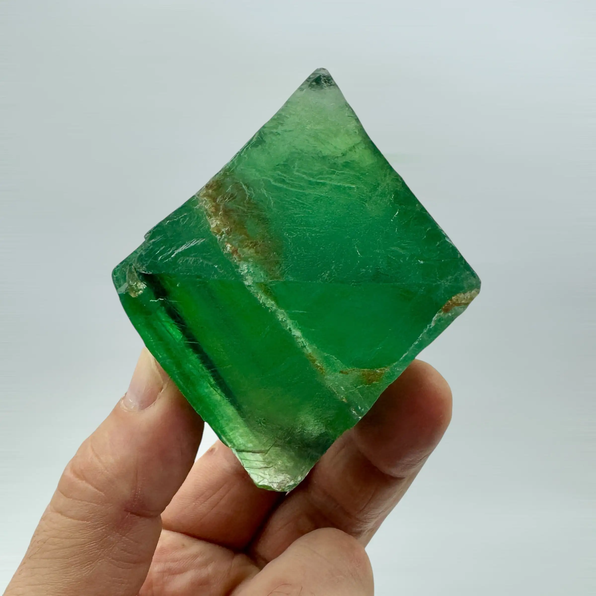 FLUORITA VERDE OCTAÉDRICA GIGANTE - Imagen 3