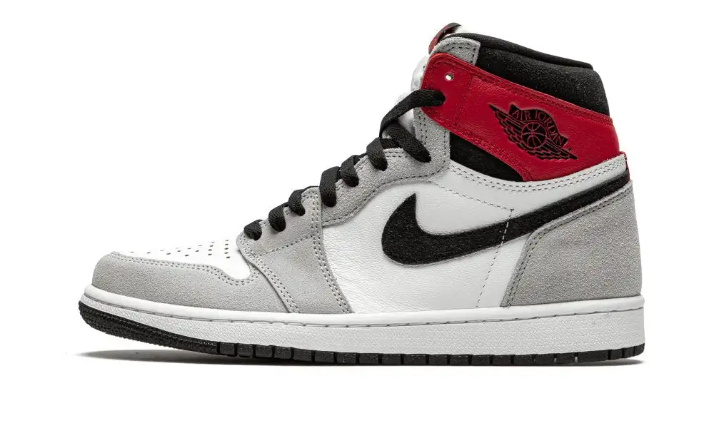 AIR JORDAN 1 RETRO ALTA CLARO GRIS HUMO