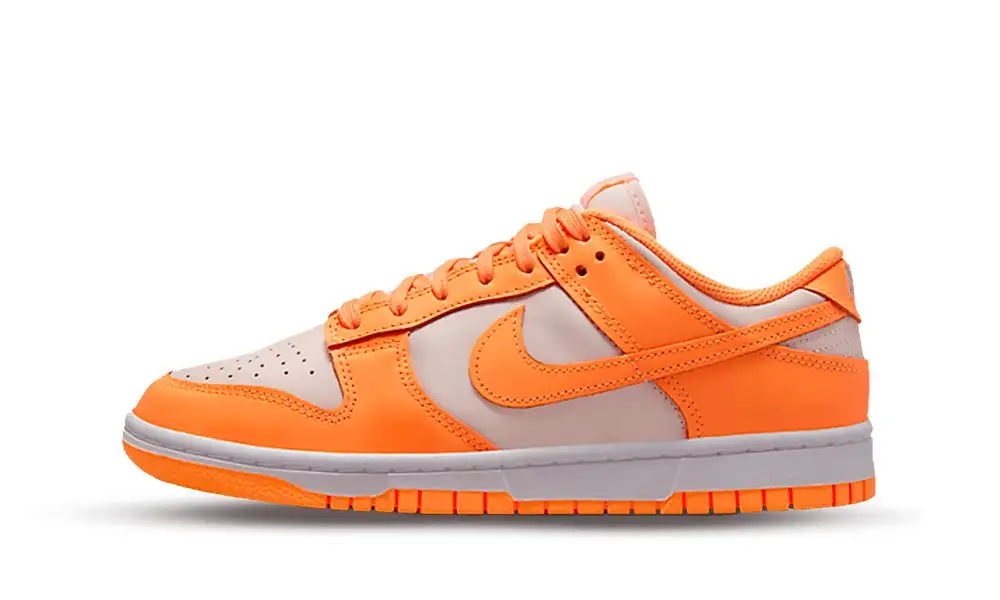 NIKE DUNK LOW CREMA DE MELOCOTÓN