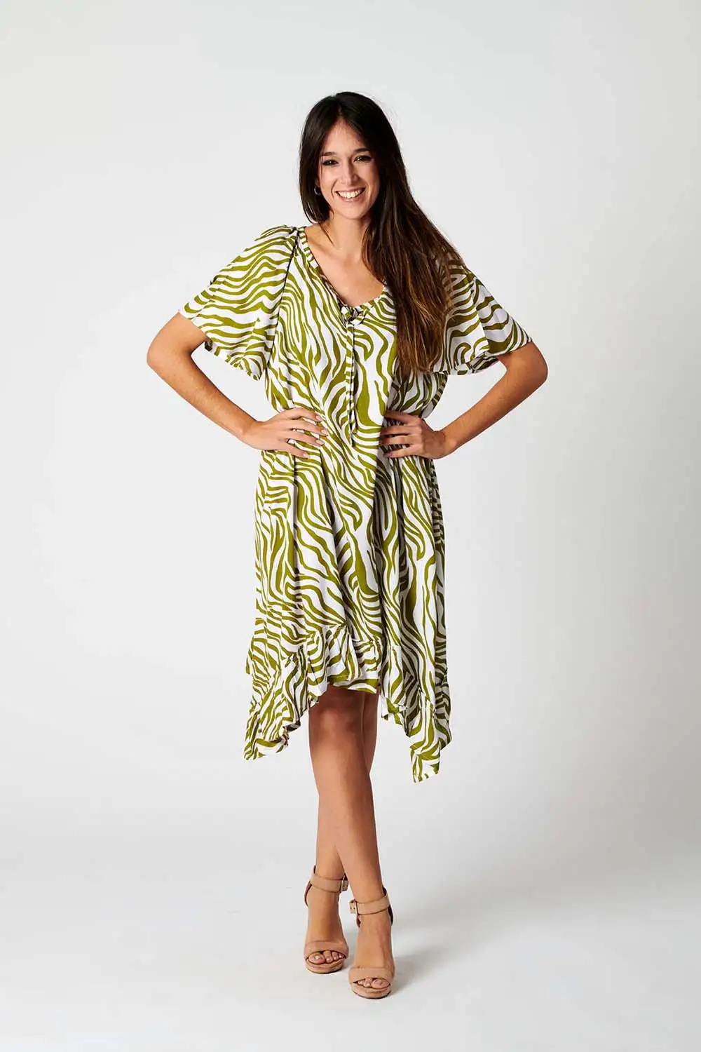 Vestido Corto Rayón Volantes Print Cebra