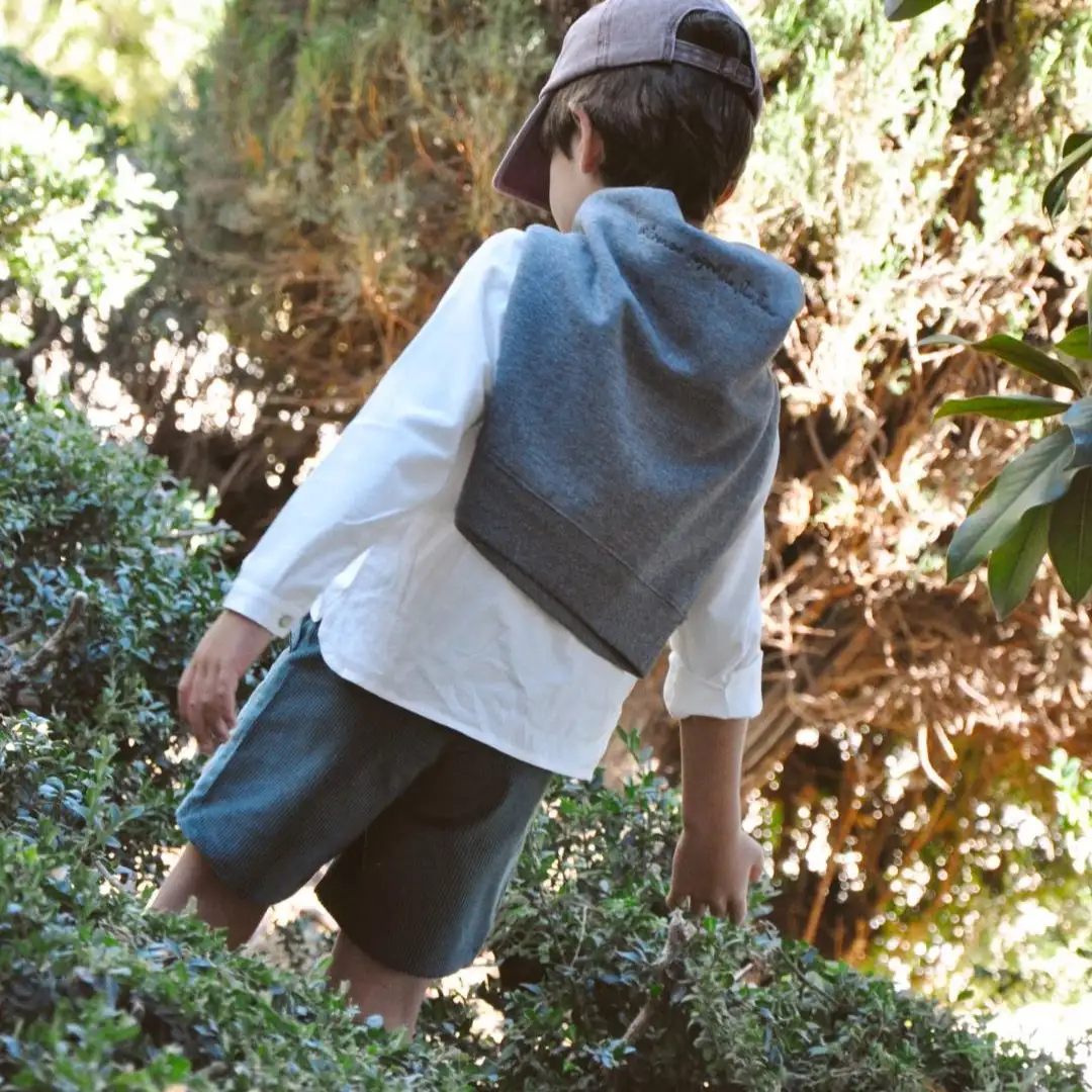 Green Pana Bermuda shorts - Image 2