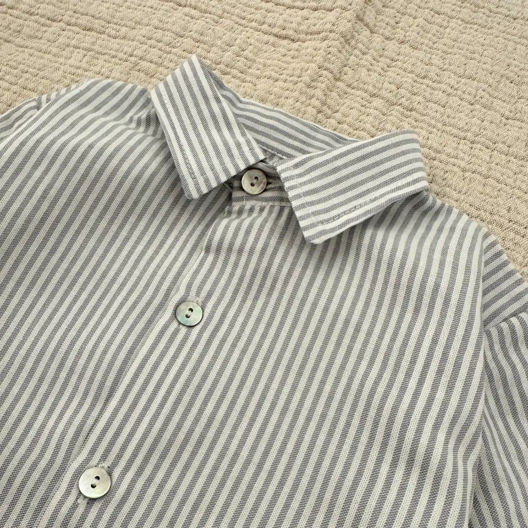 Gray stripe oxford shirt - Image 2