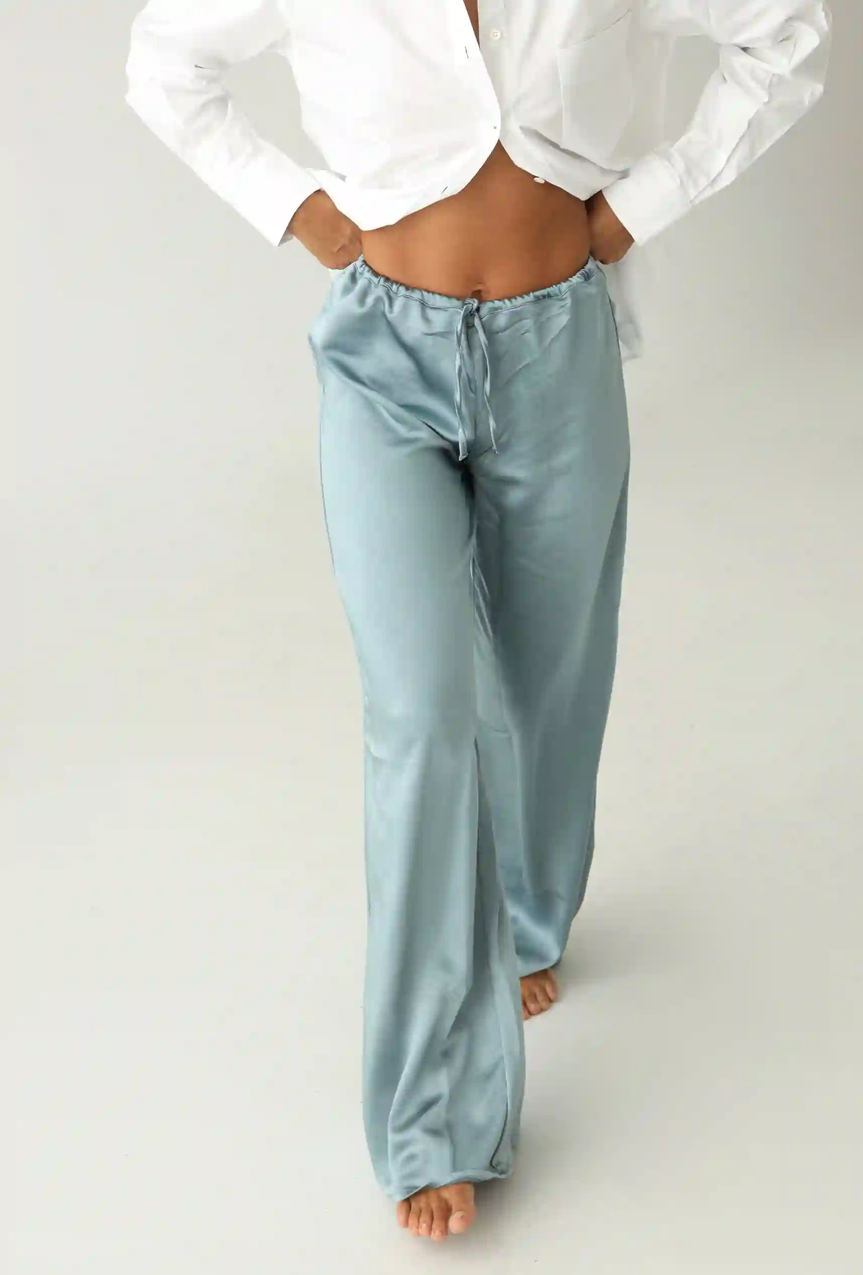 Pantalón De Raso Azul Petróleo