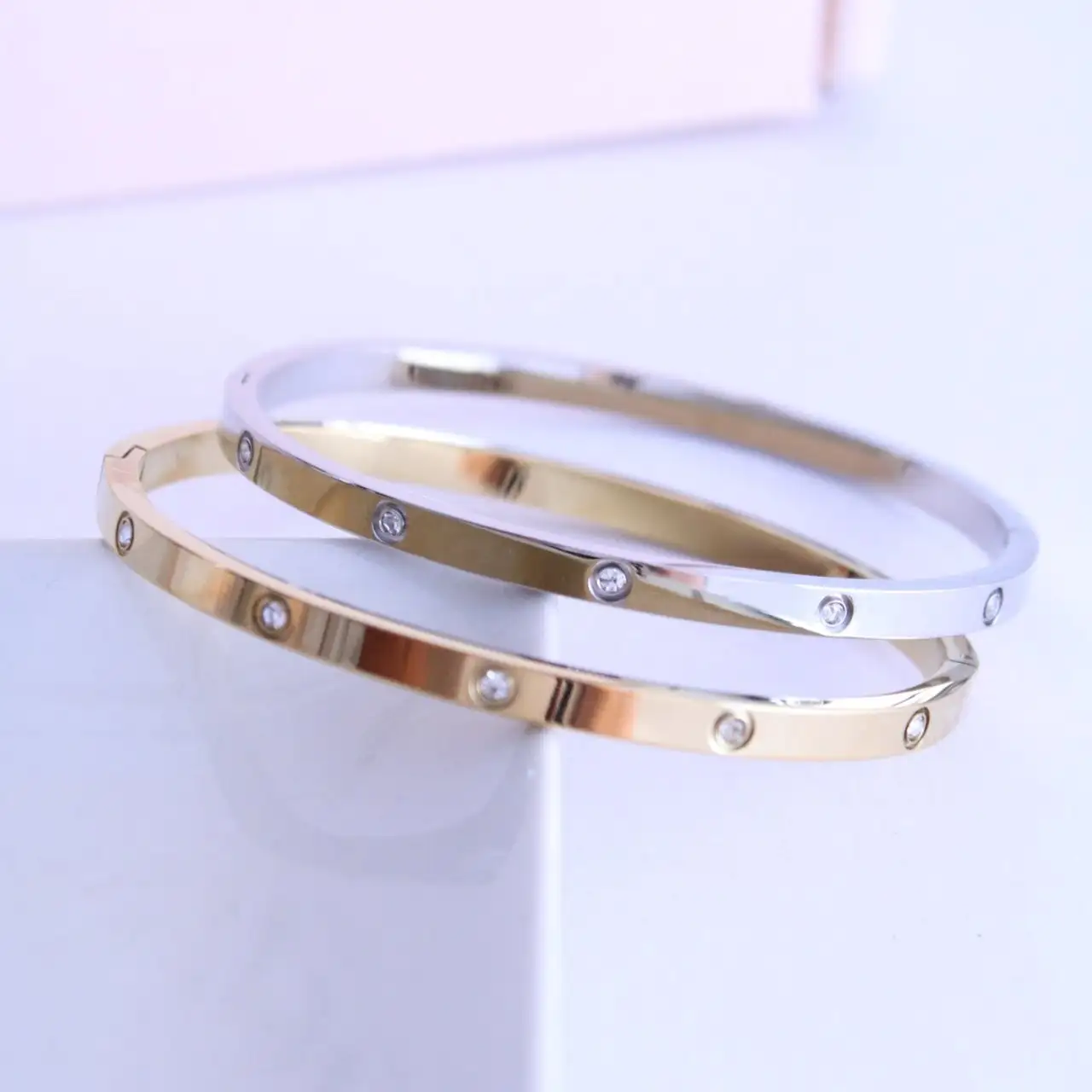 Circunferencia de la pulsera del amante 4 mm
