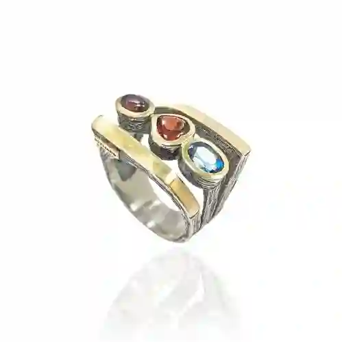 Anillo Styliano Plata y Oro Con Topacios y Granada