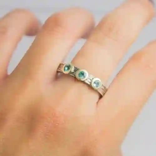 Anillo Styliano Plata y Oro Con Topacios