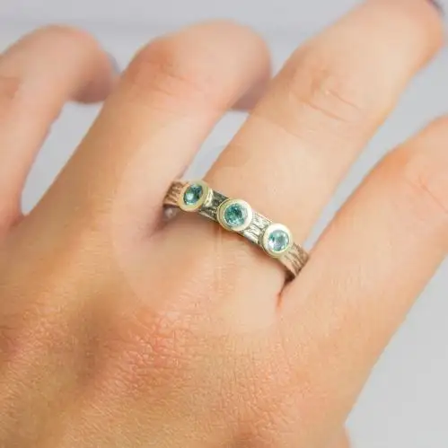 Anillo Styliano Plata y Oro Con Topacios