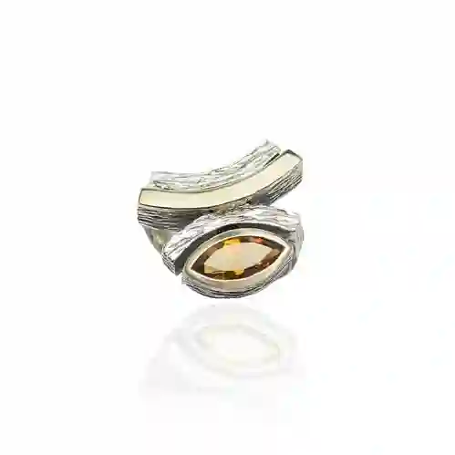 Anillo Styliano Plata y Oro Con Cuarzo Whisky