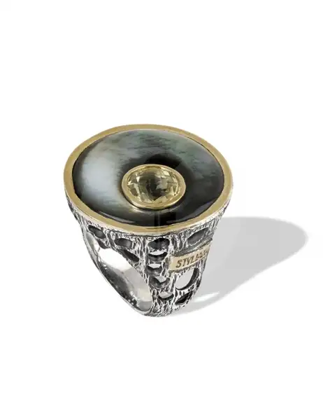 Anillo gabriela styliano perla y cuarzo