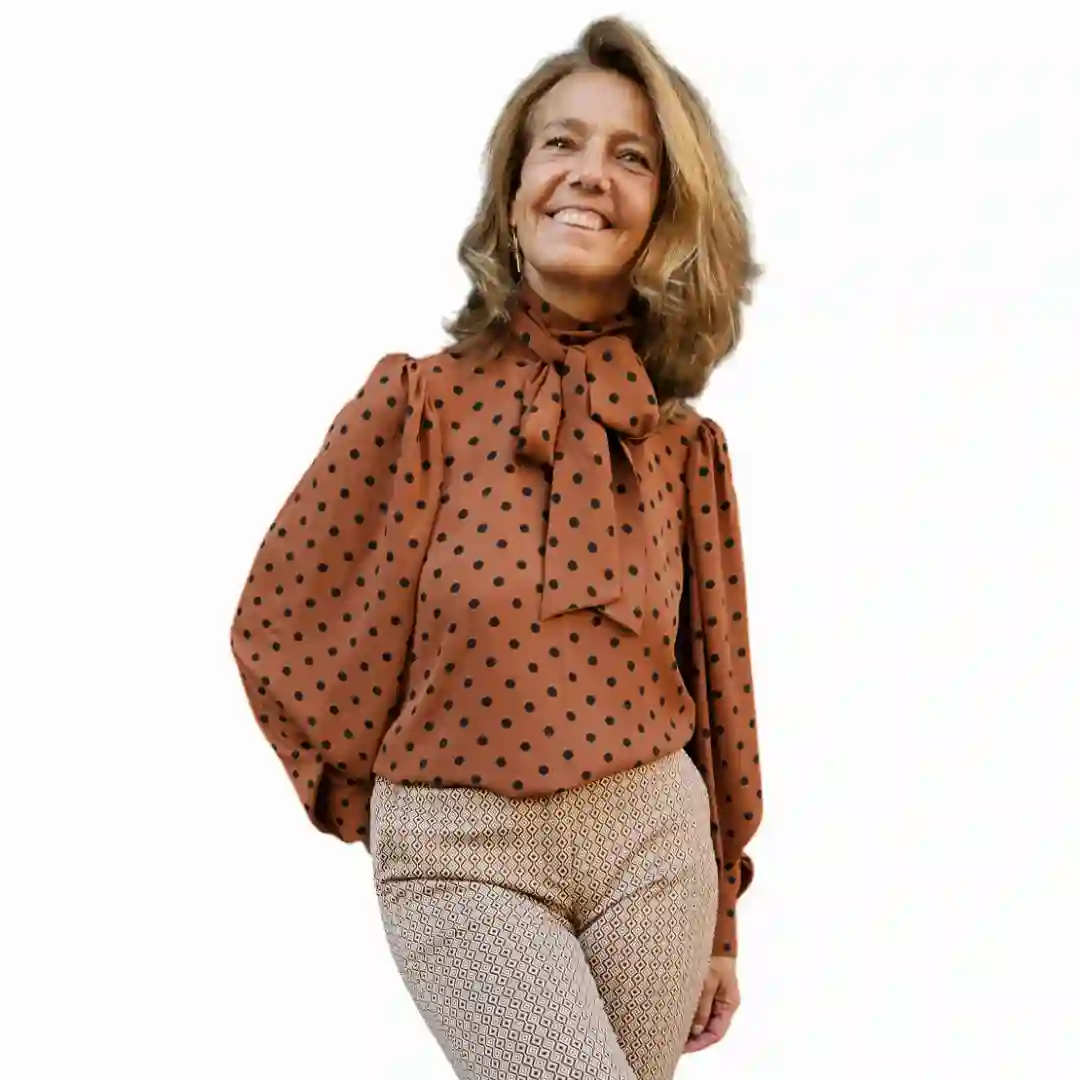 Camisa Penélope lunares marrón