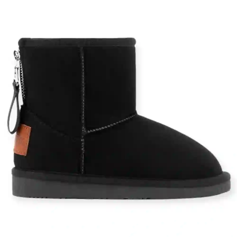 Black Water Repellent Boot
