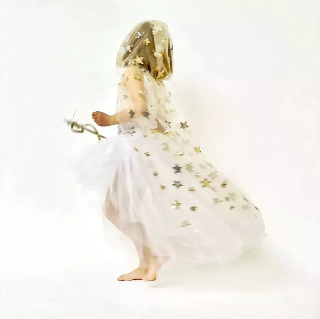 Stars embroidered cape - Image 3