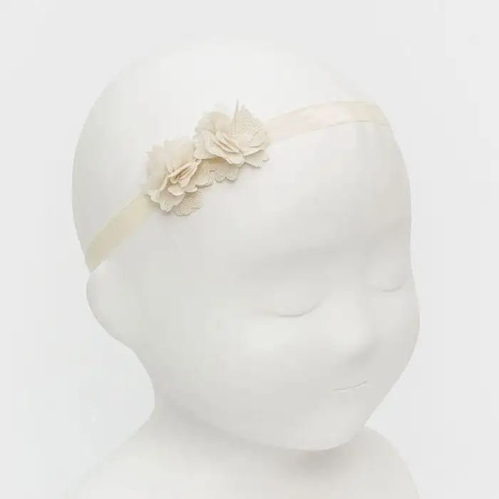 Baby ribbon with two raw flowers