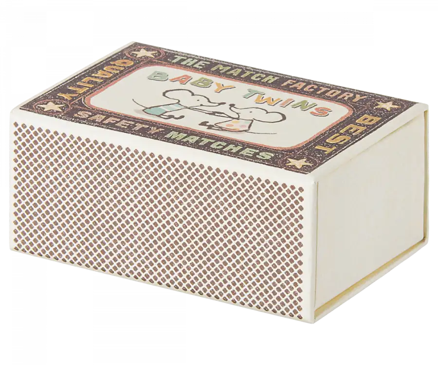 Gemelos, Bebé ratón en caja de cerillas - Imagen 3