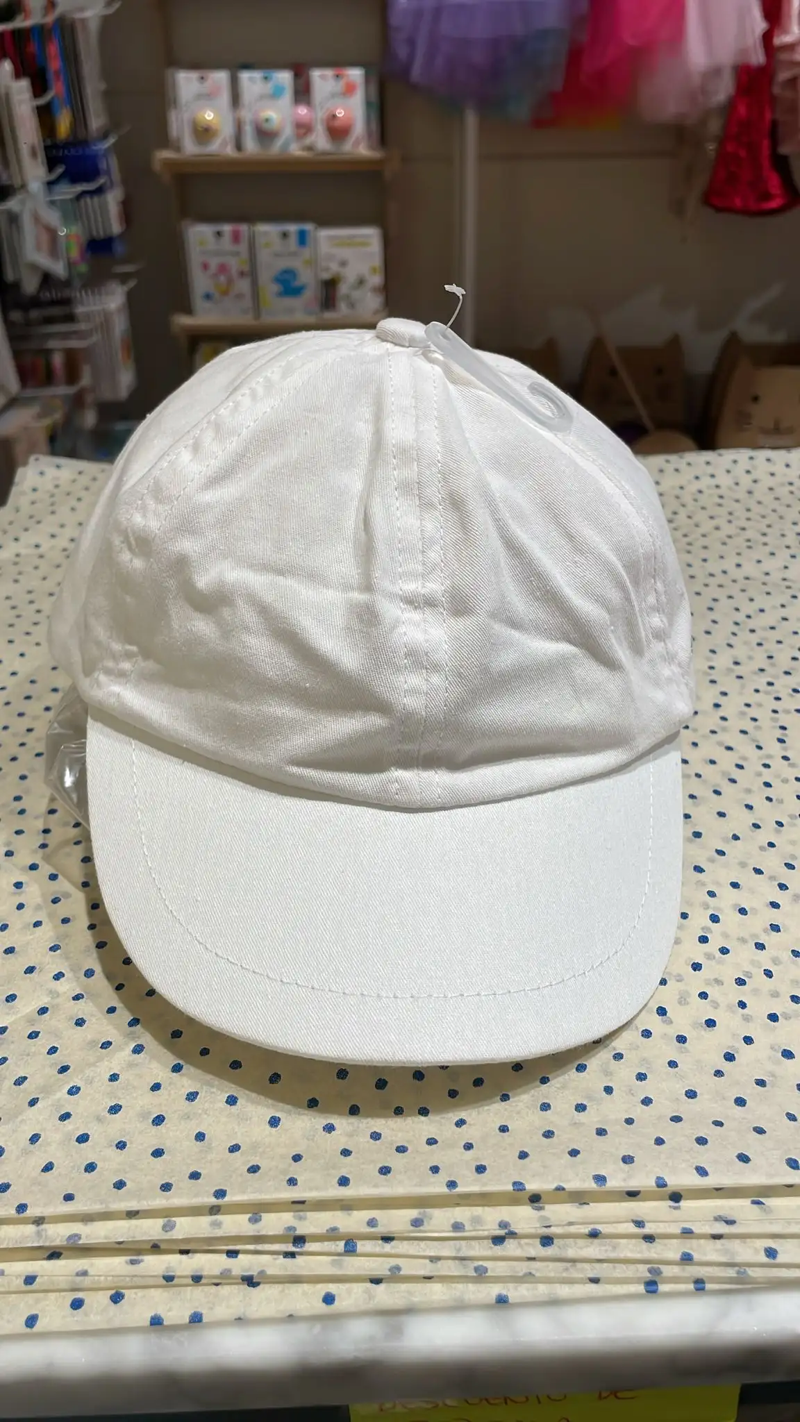 Gorra blanca
