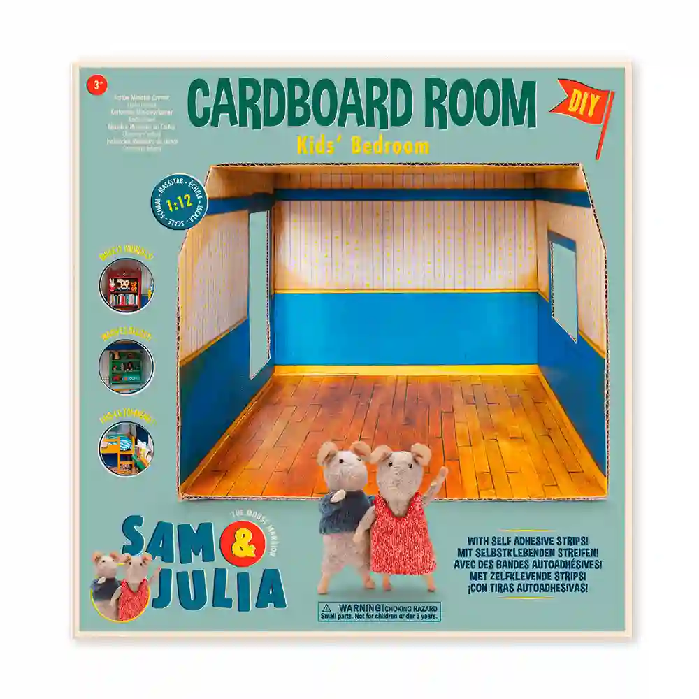 Cardboard room – Bedroom