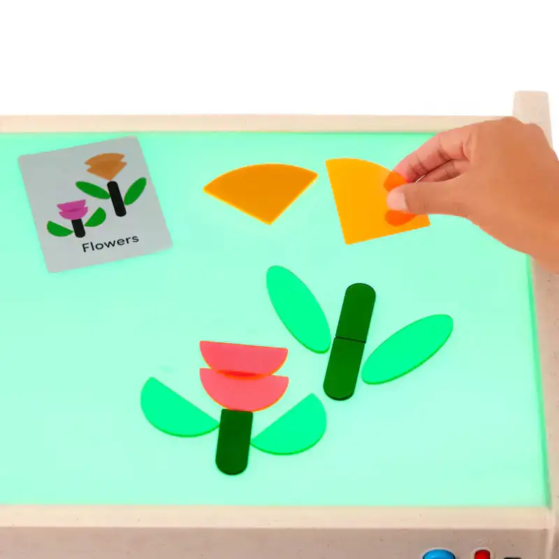 Light Table Educational Kit - Image 5
