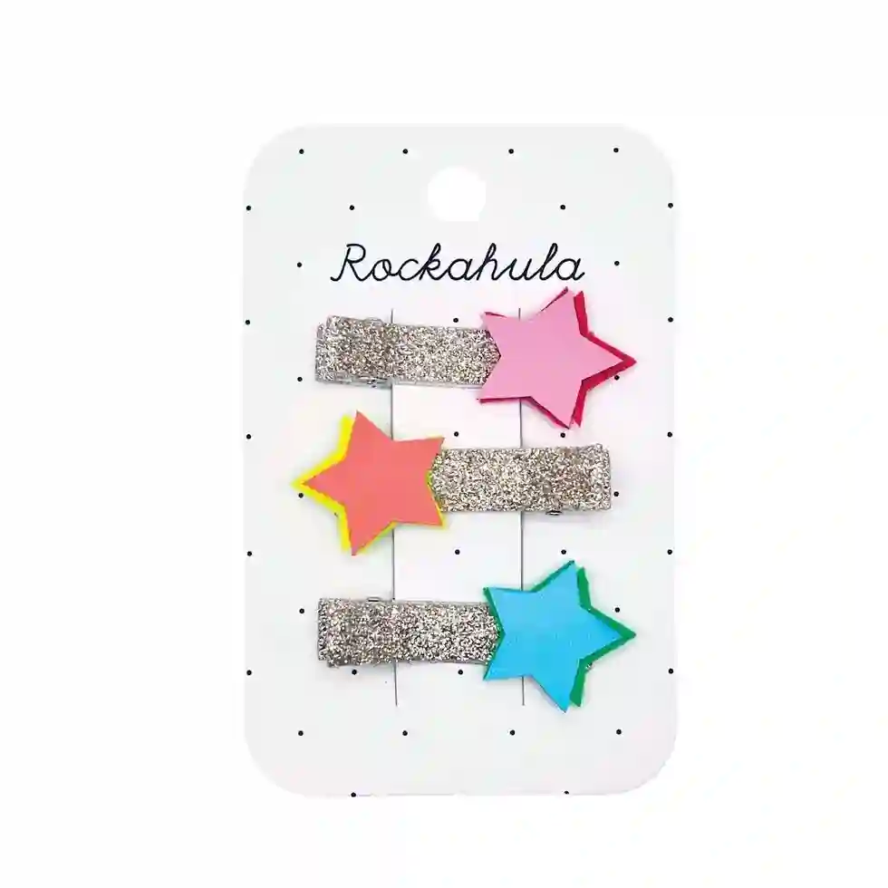 Hair clips with colorful pop stars