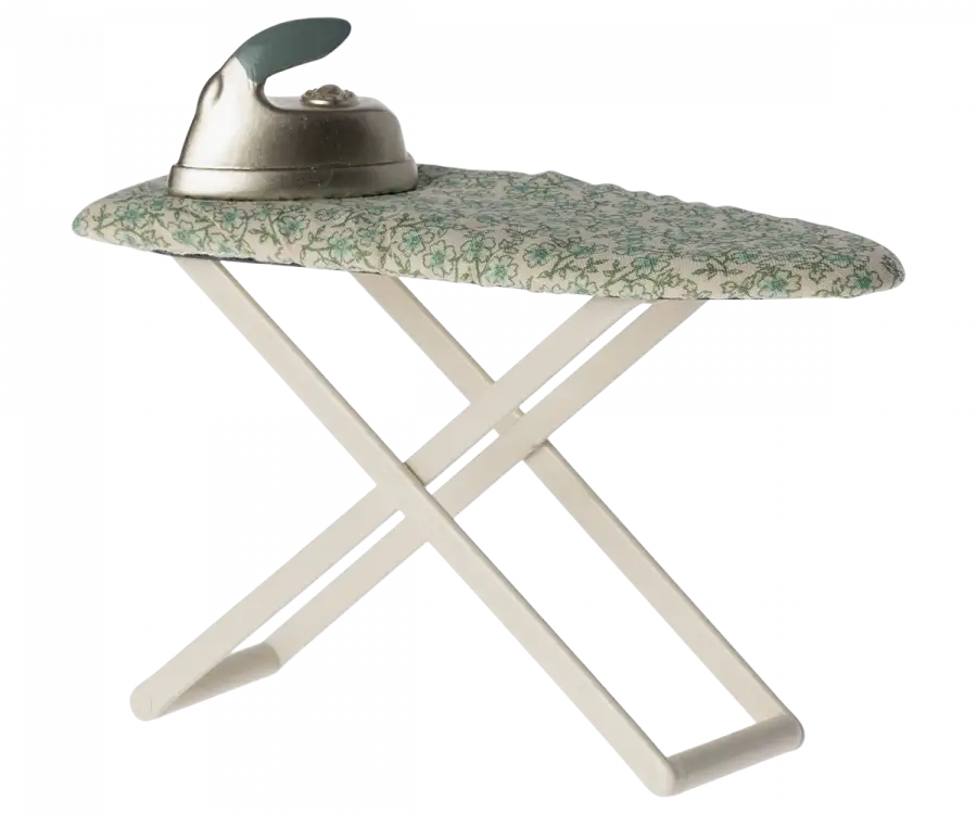 Iron and ironing board, mouse - Image 2