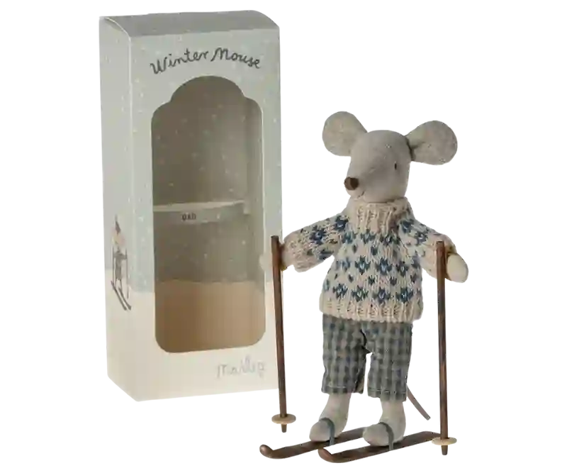 Winter mouse with ski set, Dad