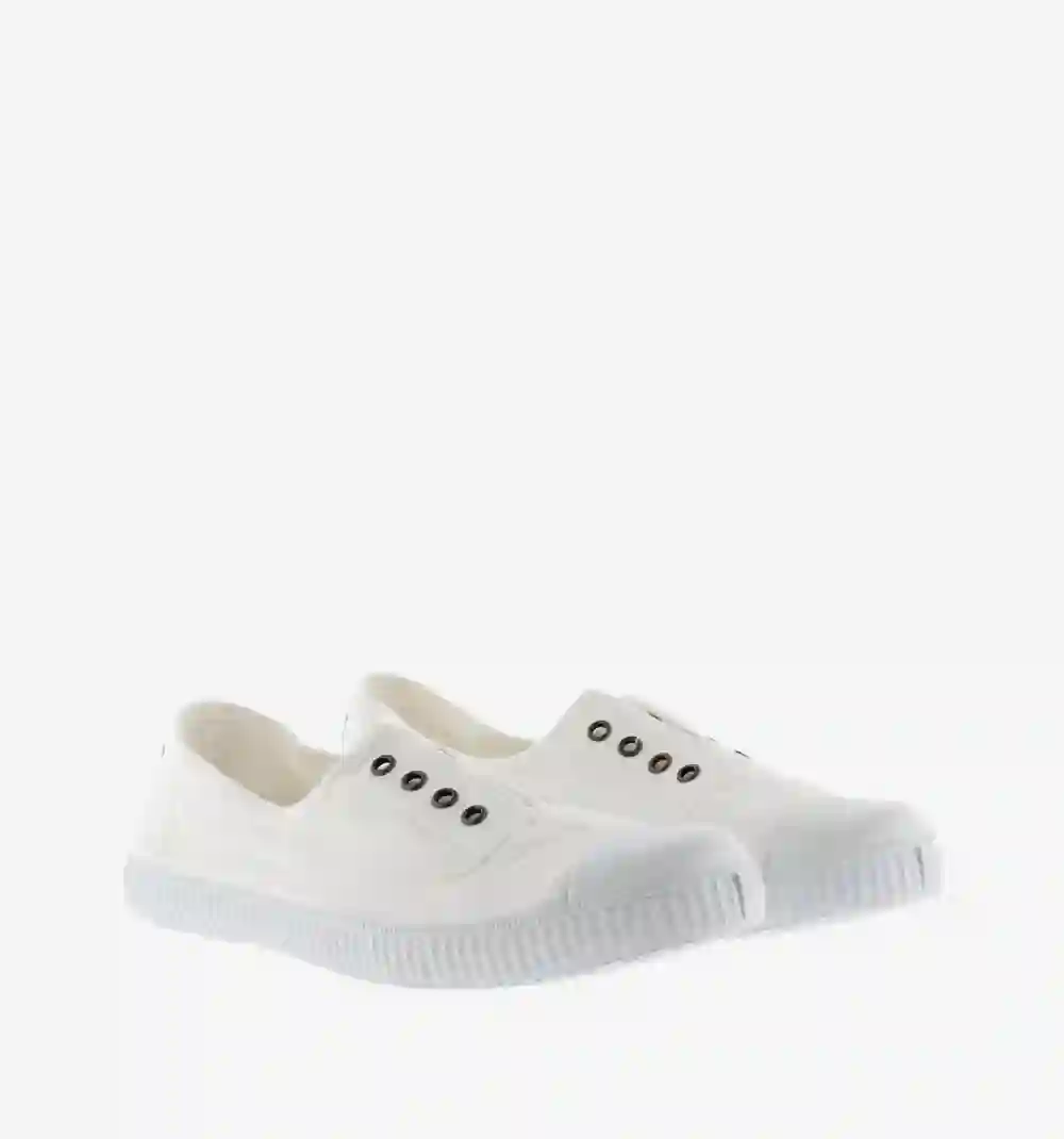 White canvas sandal