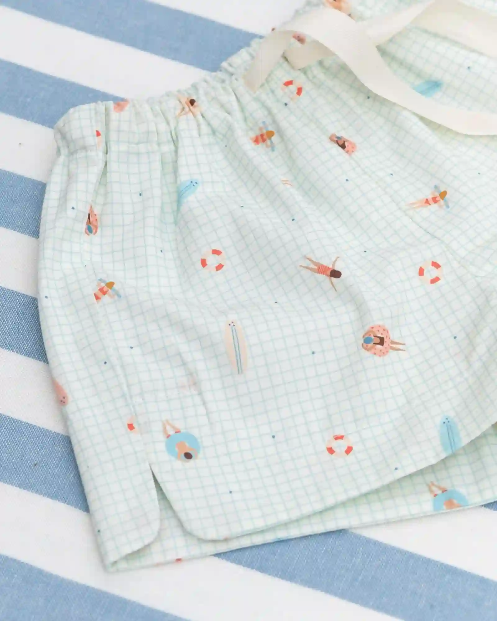 Short Swimmers