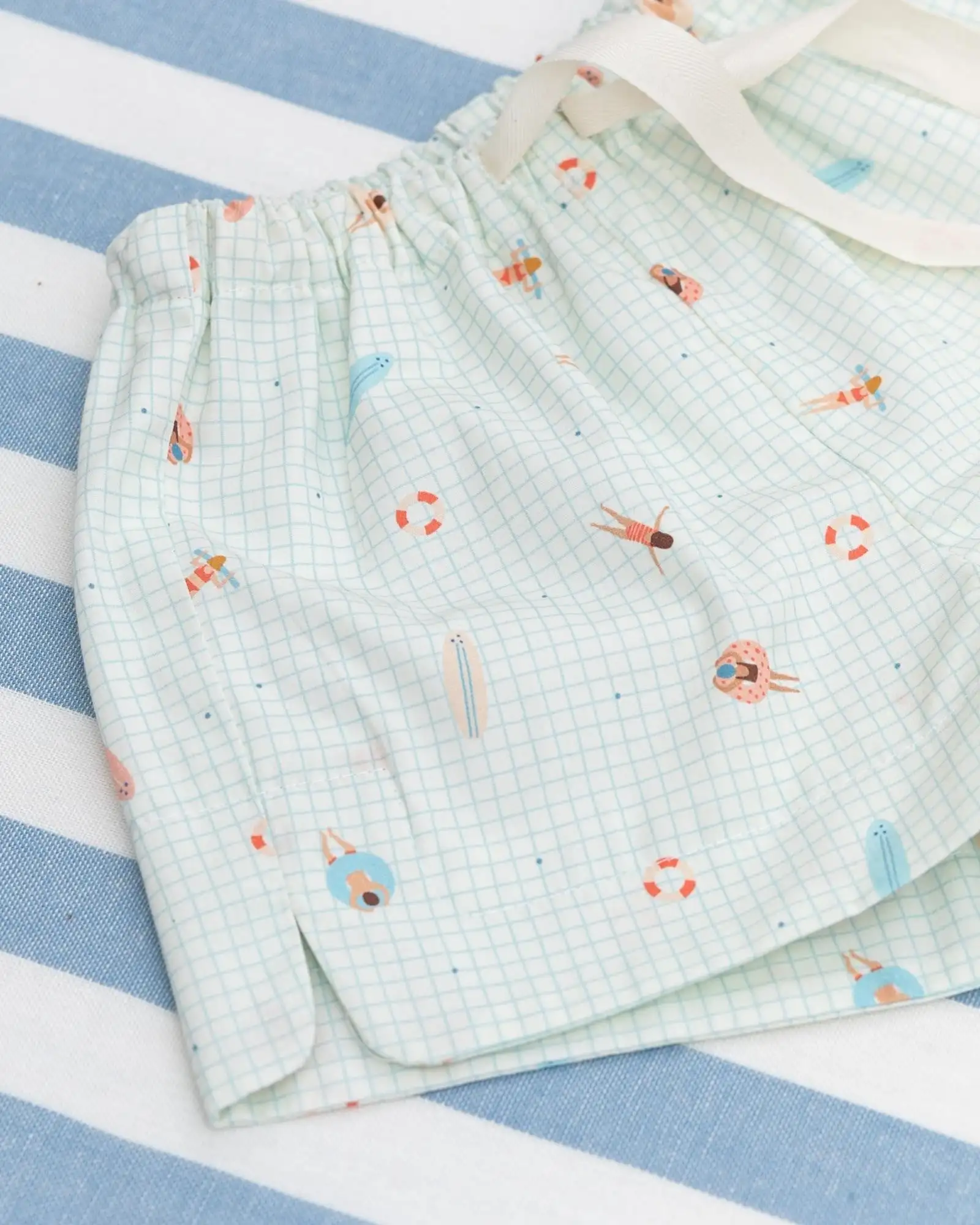 Short Swimmers