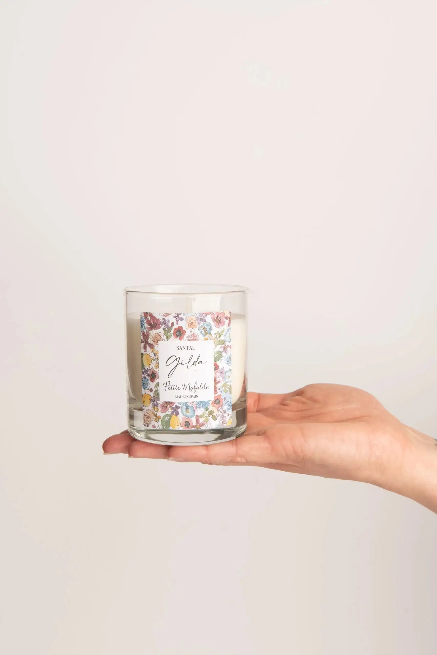 Petite Mafalda Aromatic Candle - Image 2