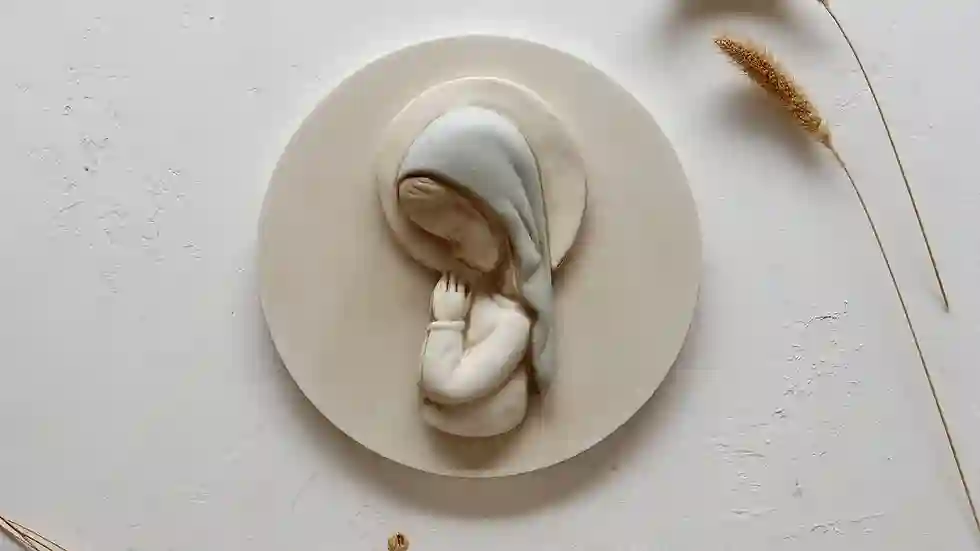 Virgen niña sencilla Azul