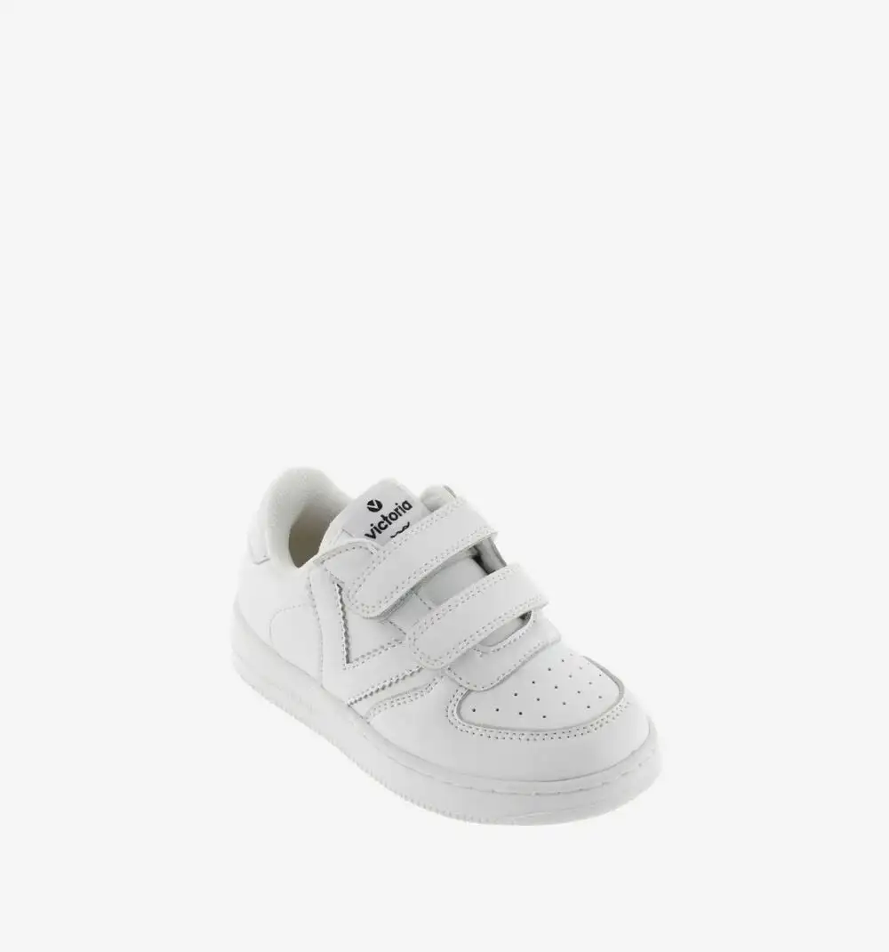 White sports sneakers - Image 2