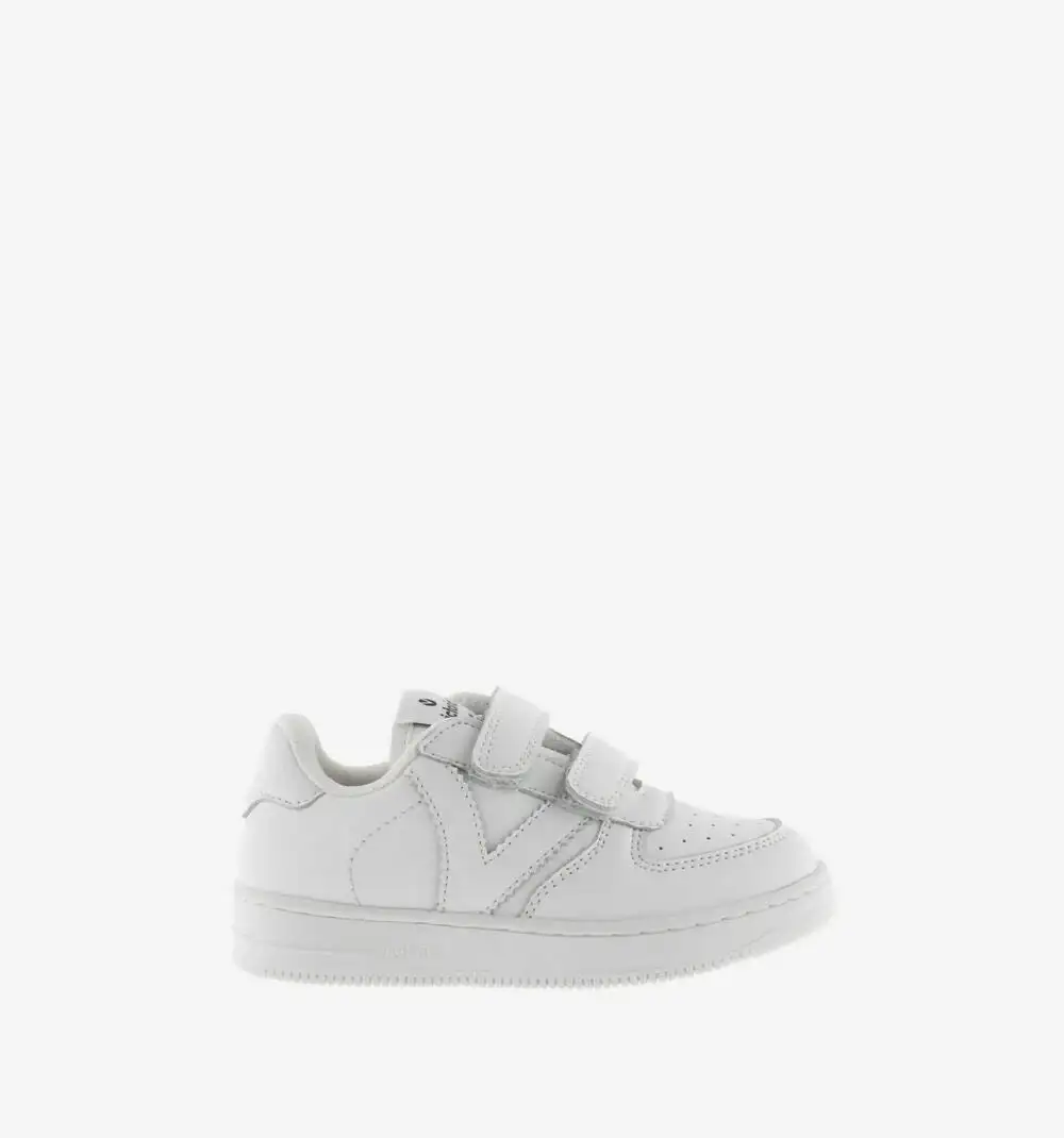 White sports sneakers - Image 3