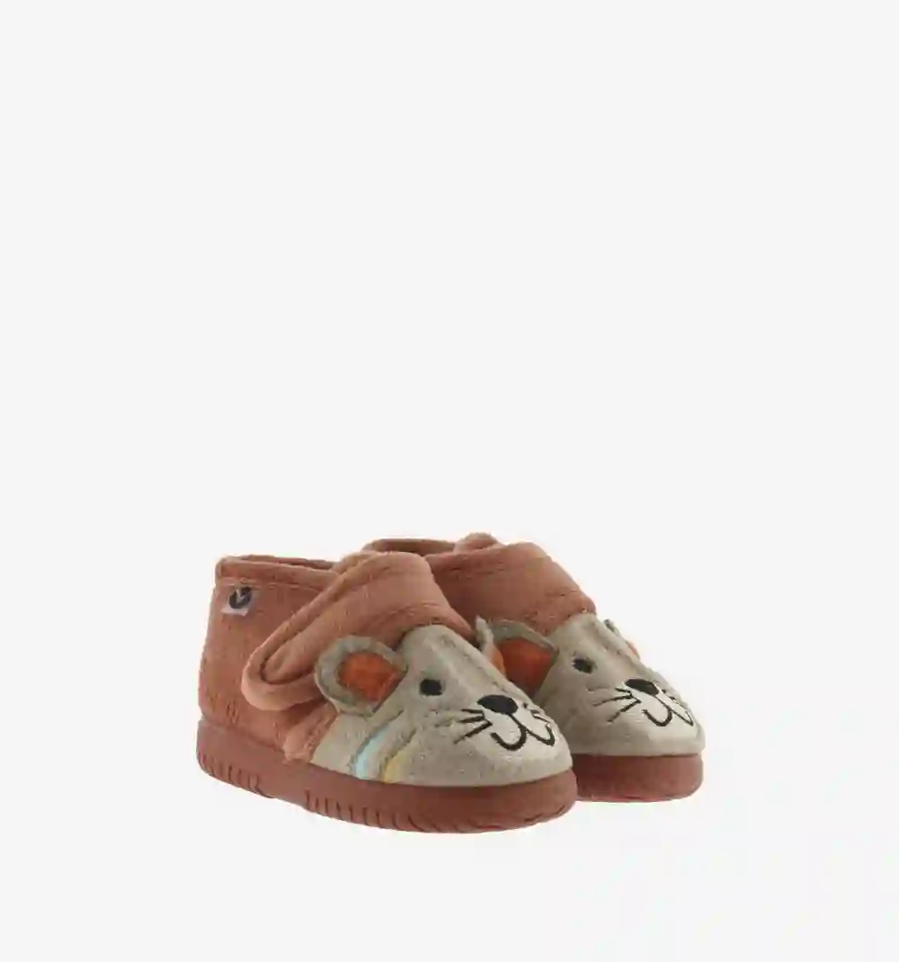 Lion Sneakers