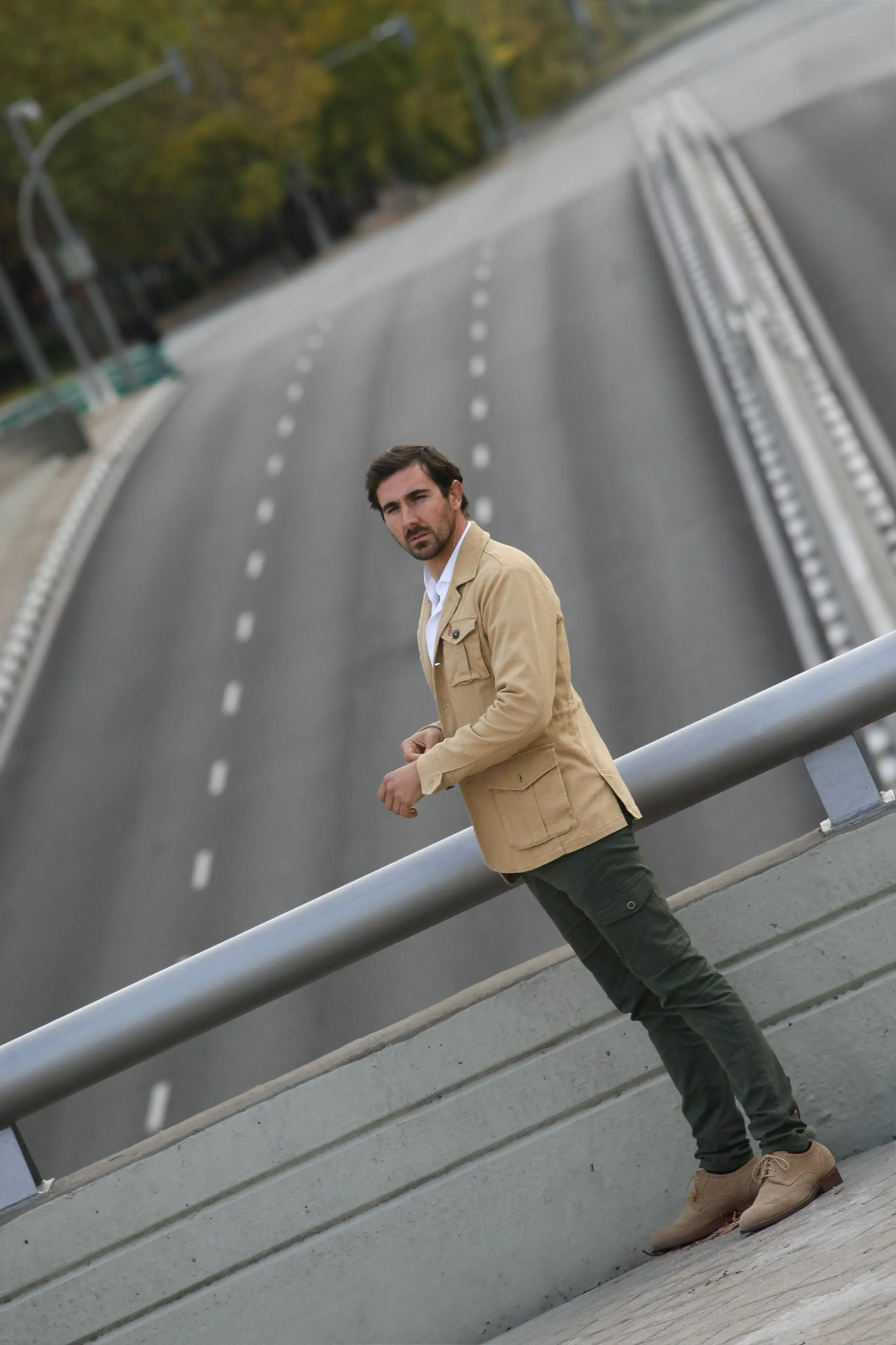 Chaqueta de hombre Sahariana en camel - Imagen 3